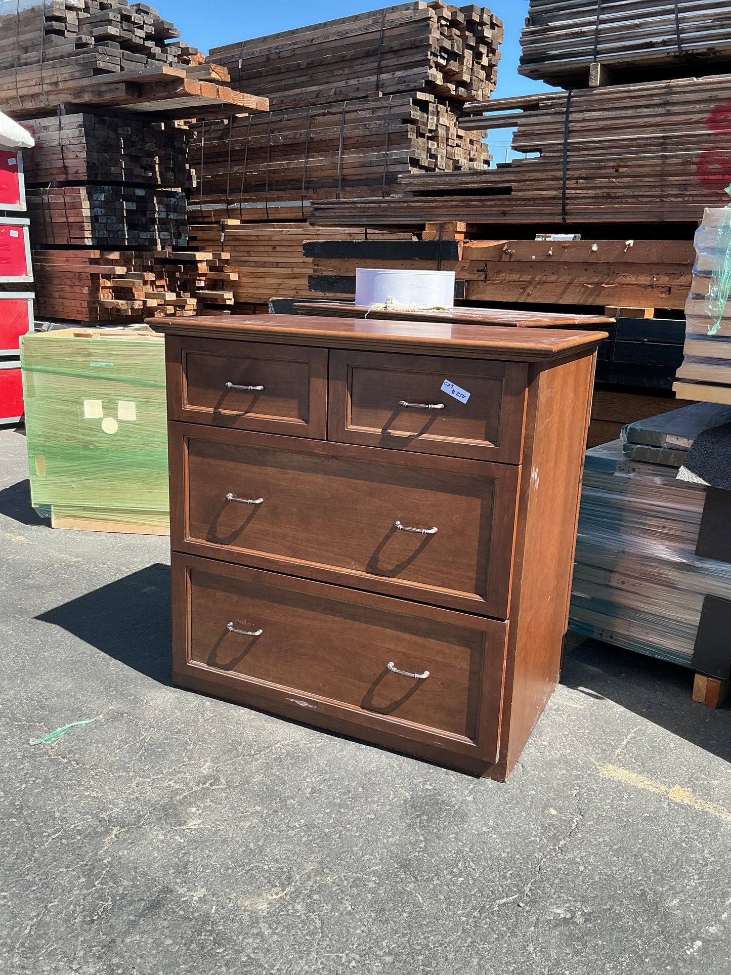 Dresser, brown, 4-panel, 42", CX9