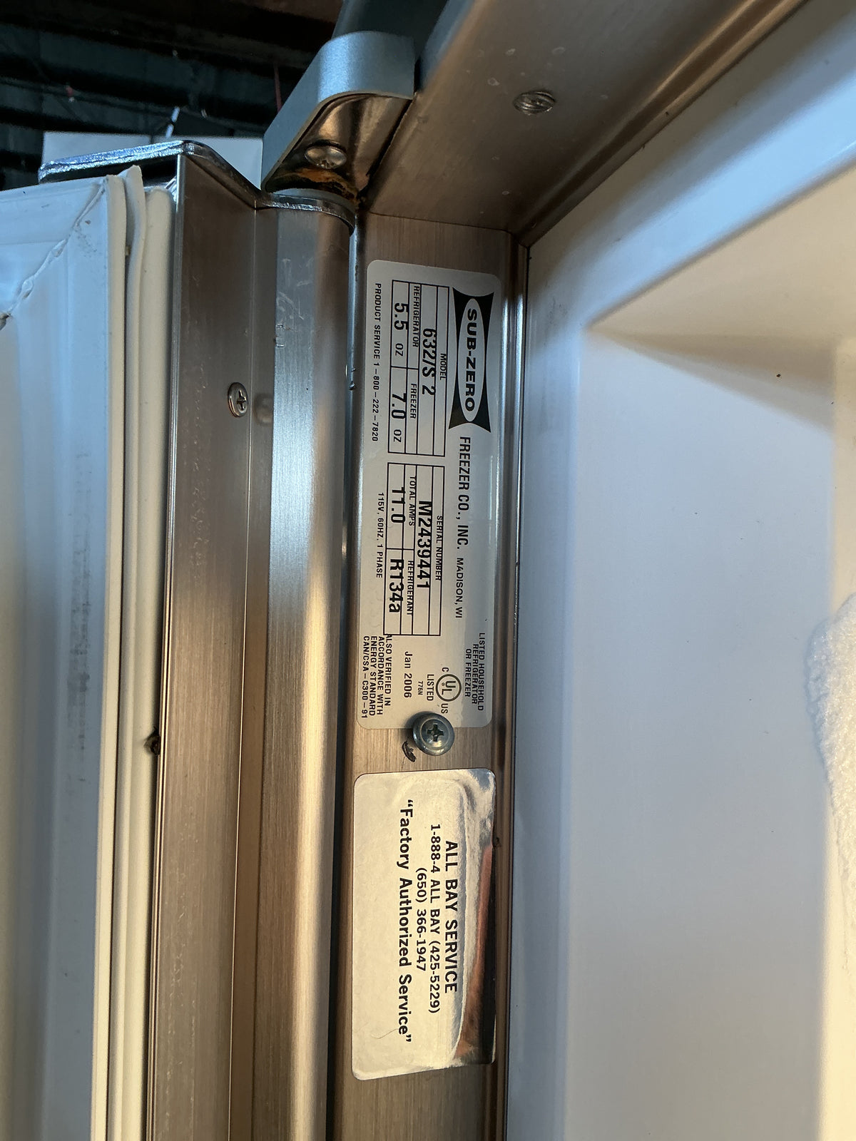 Refrigerator, Sub-Zero, CY7