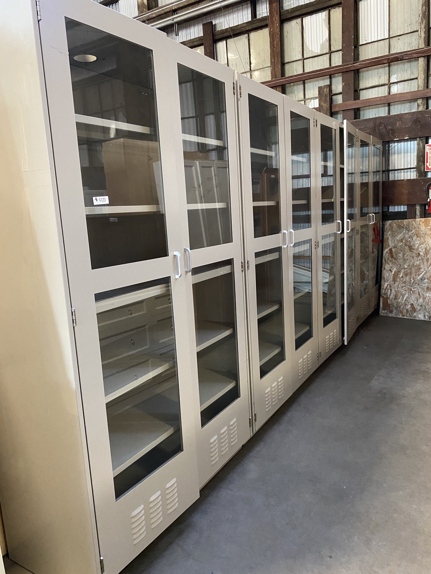 Commercial Cabinets Metal/Glass TRP