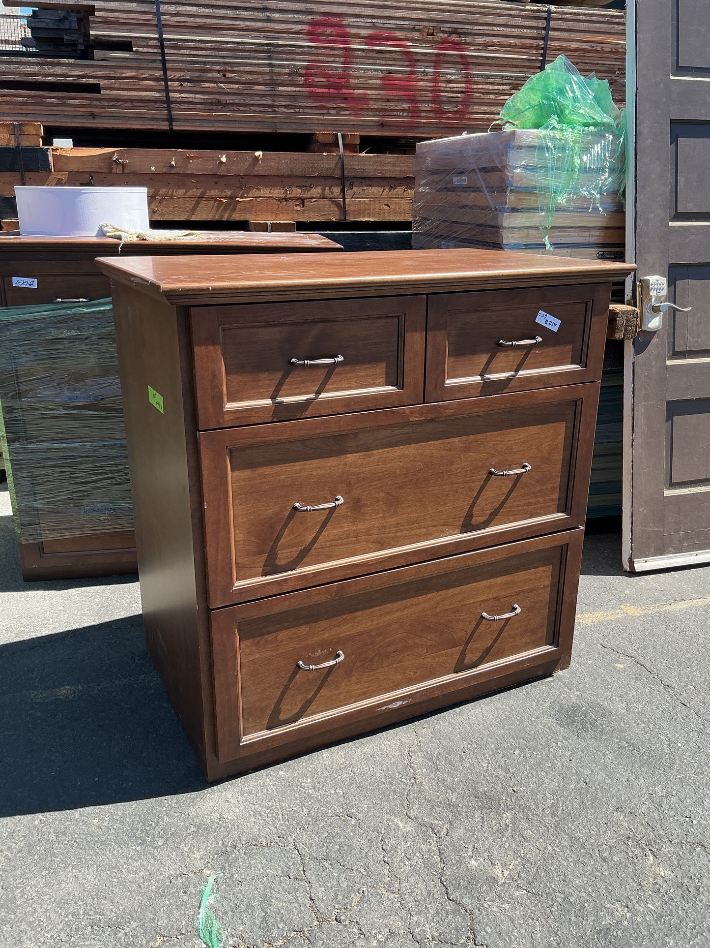 Dresser, brown, 4-panel, 42", CX9