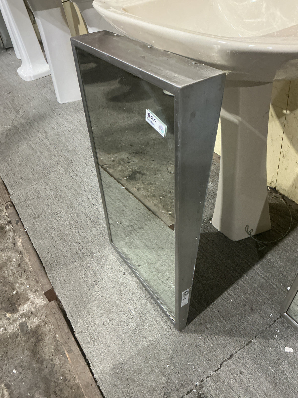 Bathroom, Mirror, AC-C
