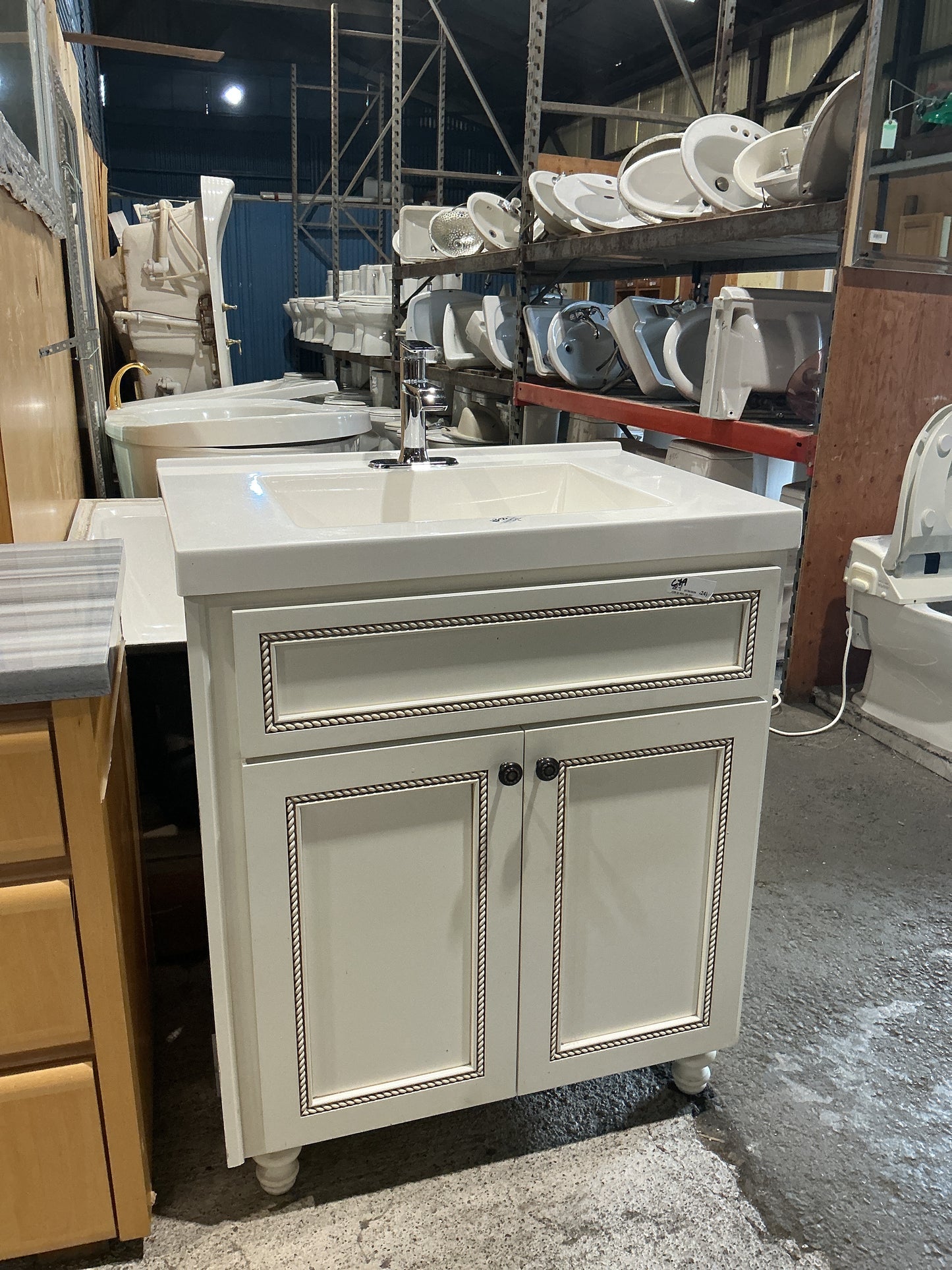 Bathroom Vanity, White, 31", CX9