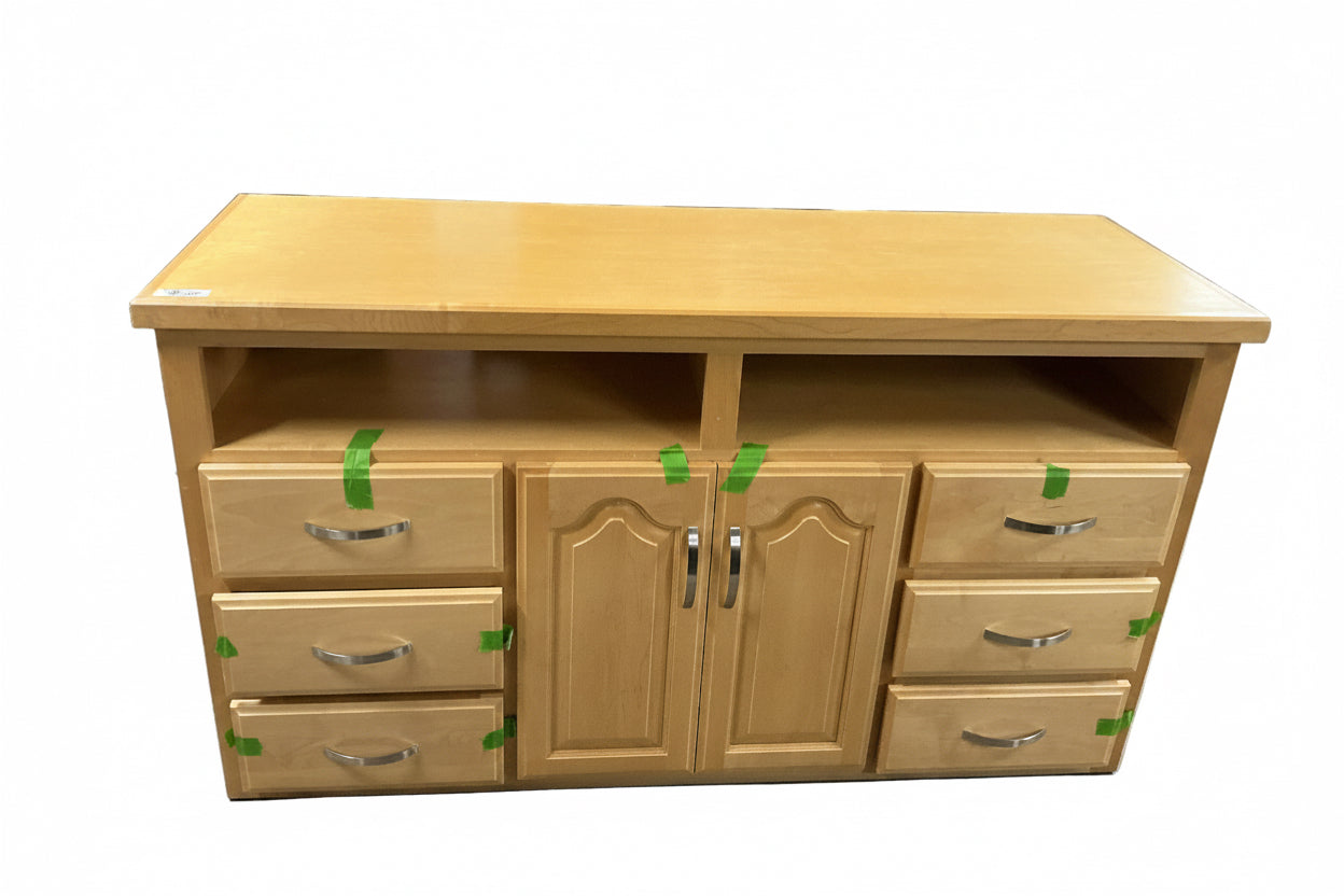 Cabinet, TRP