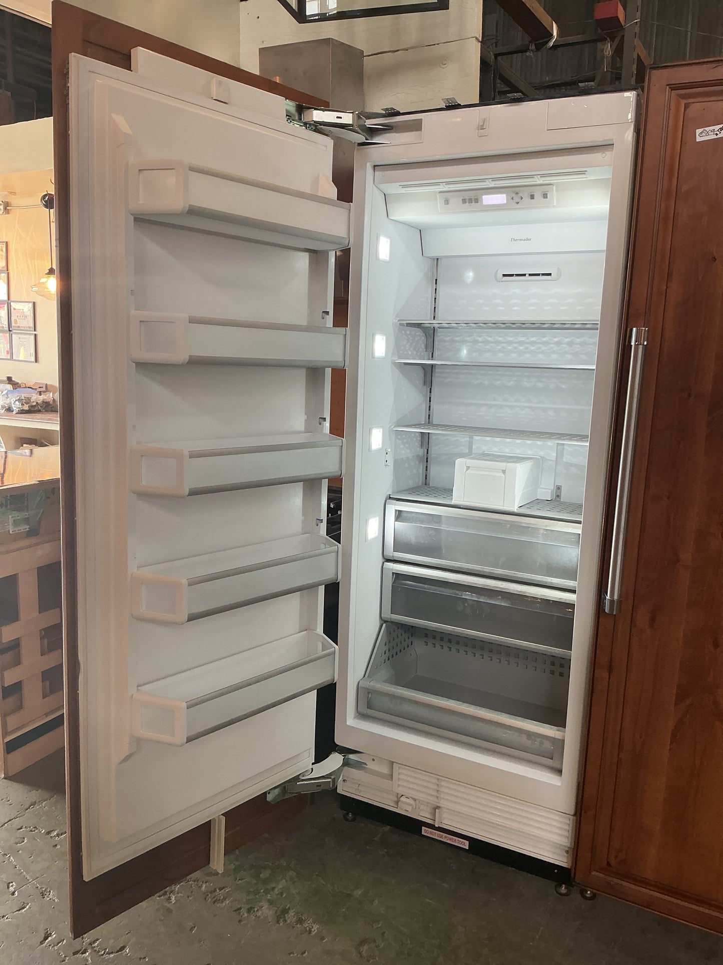 Refrigerator, Thermador, fridge and freezer set, 30 1/2", CX9