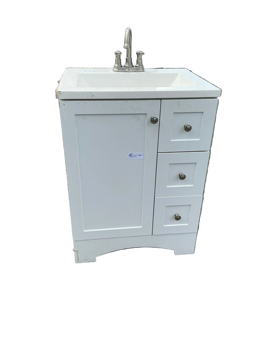 Bathroom vanity, CW4