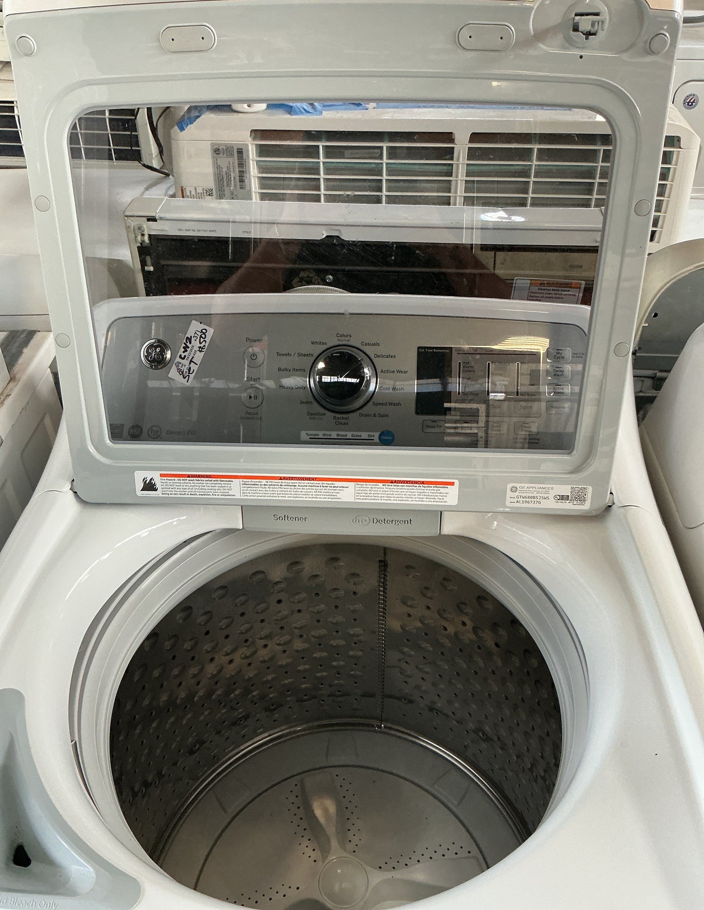 Set, LG, Electric Front Load Dryer & washer top load, CW2