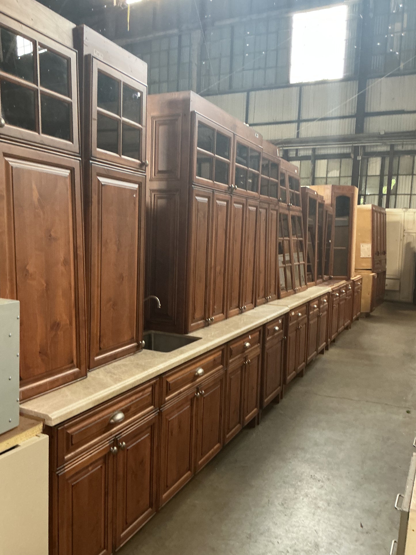 Kitchen cabinet set, brown, stone top, 18 pieces, CX9