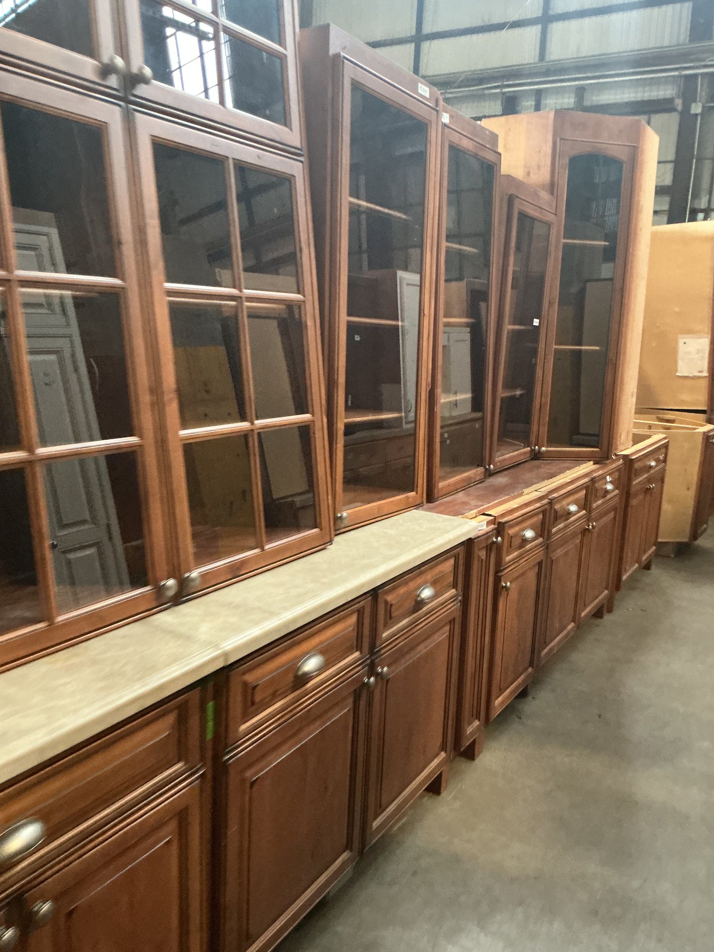Kitchen cabinet set, brown, stone top, 18 pieces, CX9
