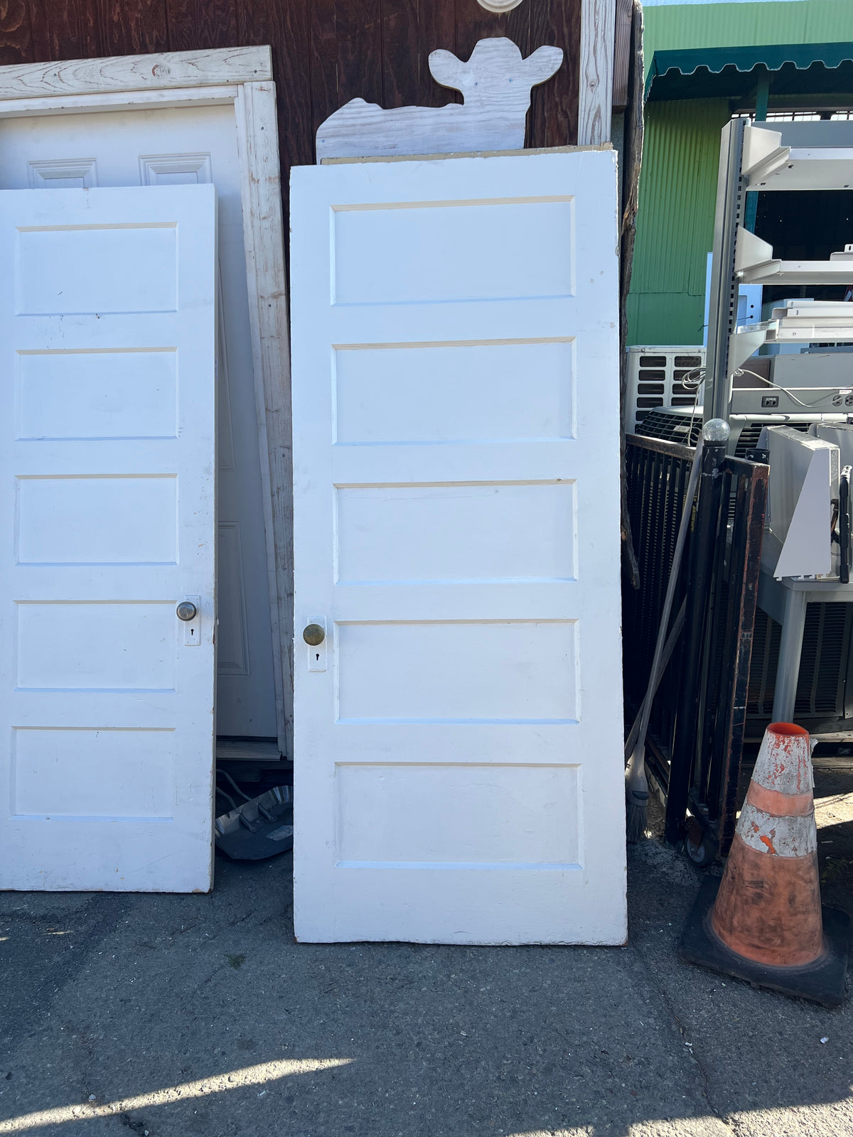 White interior door 34x80.5 | The ReUse People Oakland