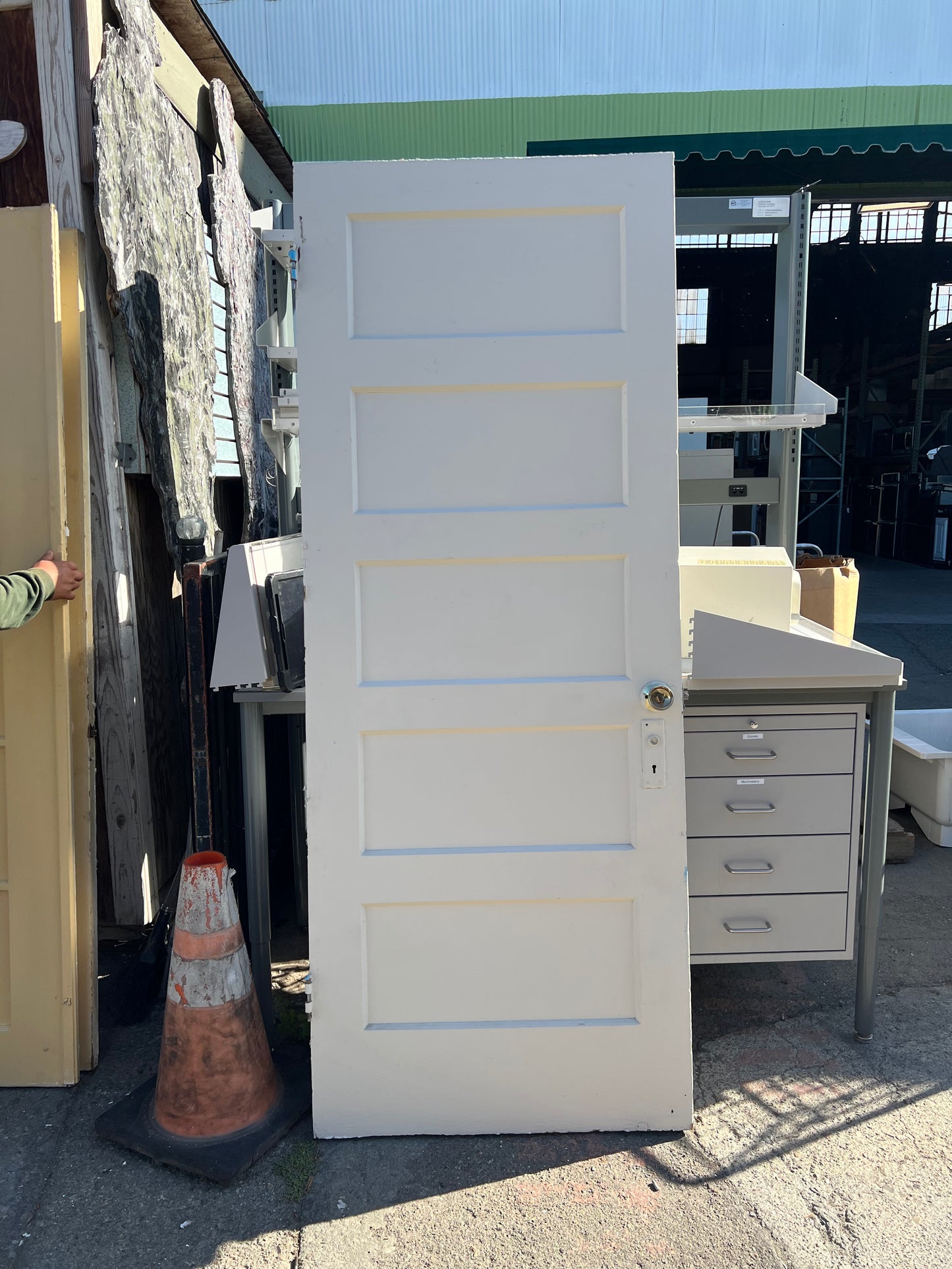 Cream interior door 32x82 | The ReUse People Oakland