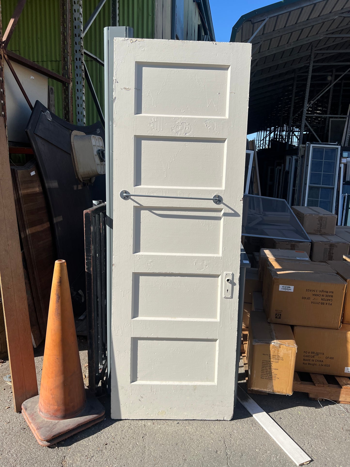 Cream interior door with bar 28x81.5 | The ReUse People Oakland