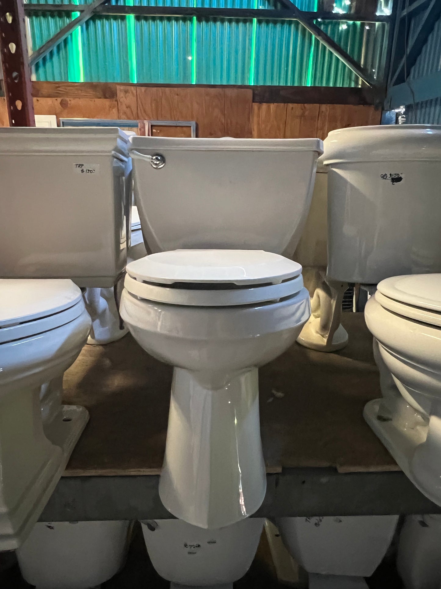 Two-piece toilet white GB | The ReUse People Oakland