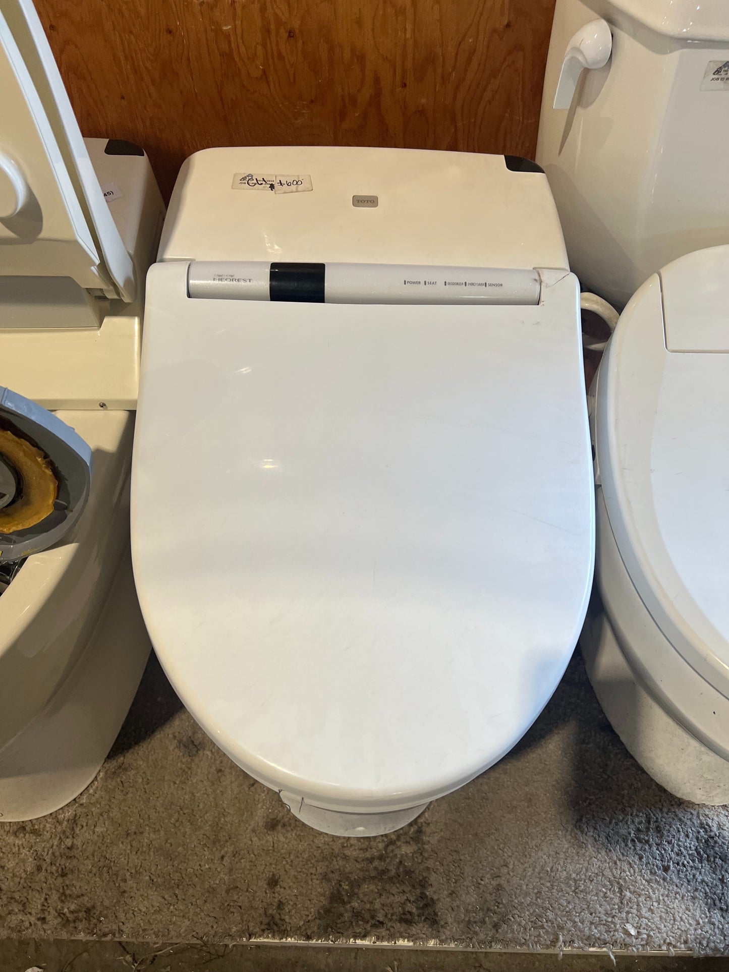 Toilet · Toto Neorest · CV1