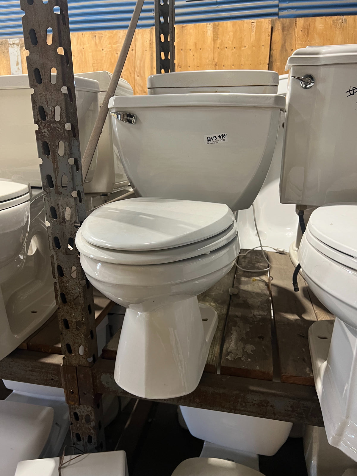 Toilet · Two-Piece · CV3
