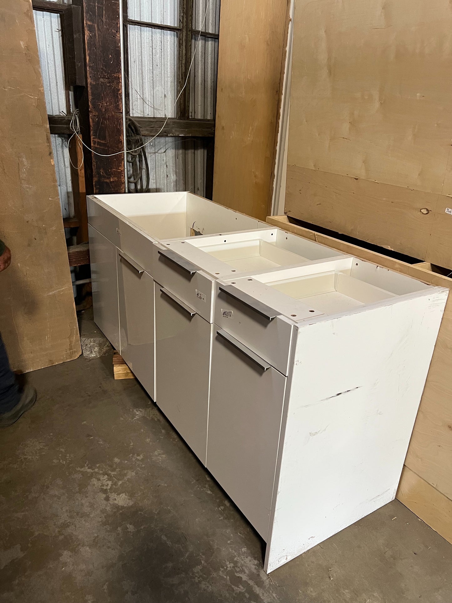 Cabinet · Kitchen Base · White · 3-Unit · 70×35×25 · CU5