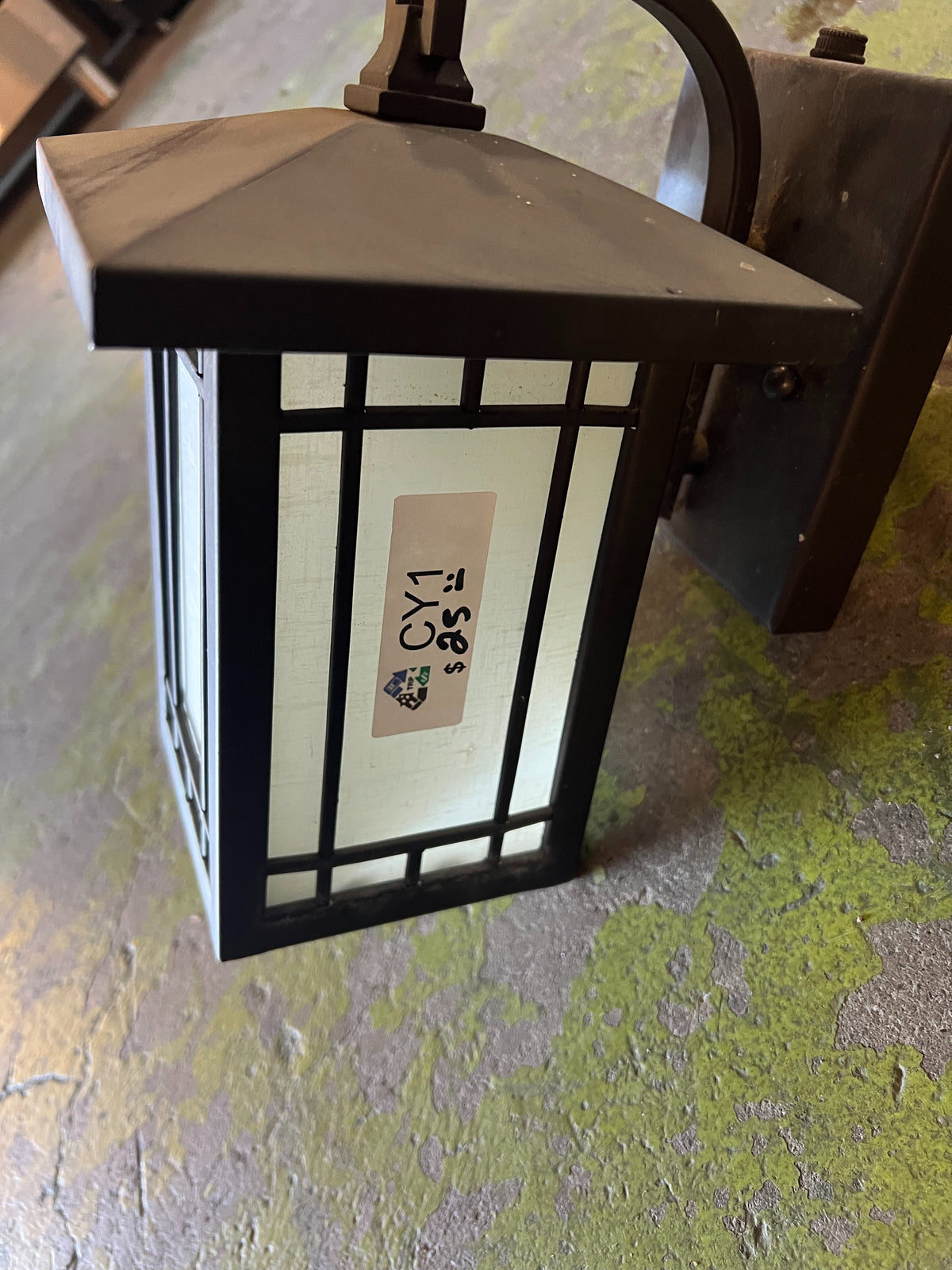 Outdoor Wall Lantern · Black · Frosted · CY1
