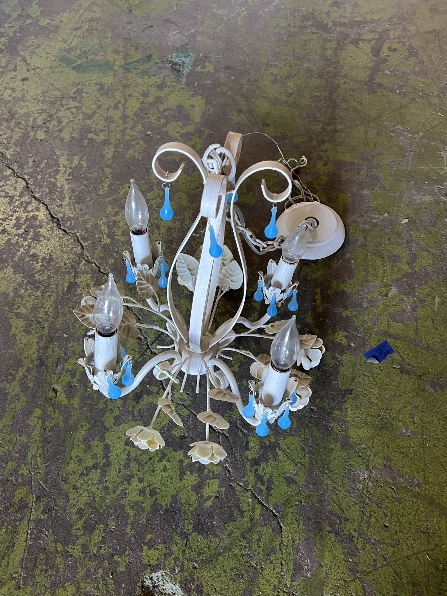Chandelier · Floral · Cream · Blue Drops · CX9 | The ReUse People Oakland