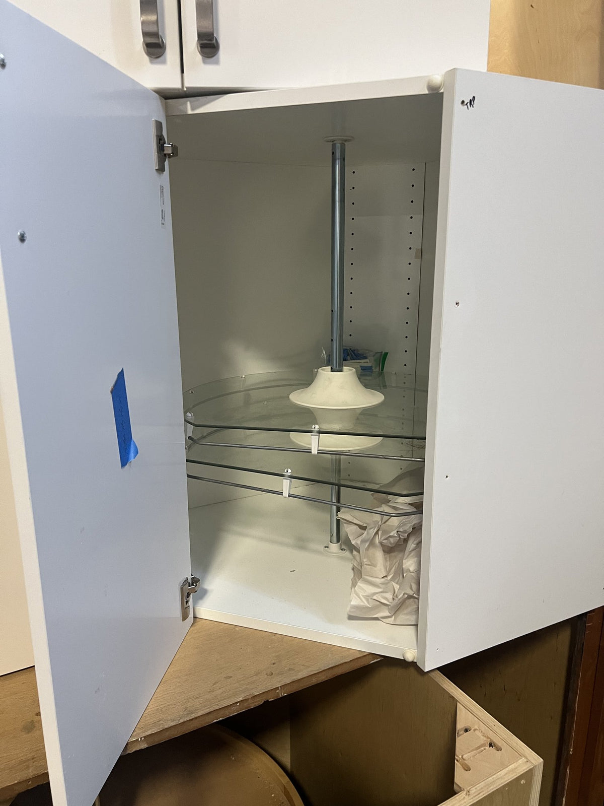 Cabinet · Kitchen Wall Corner · White · Lazy Susan · 26×30×26 · TRP | The ReUse People Oakland