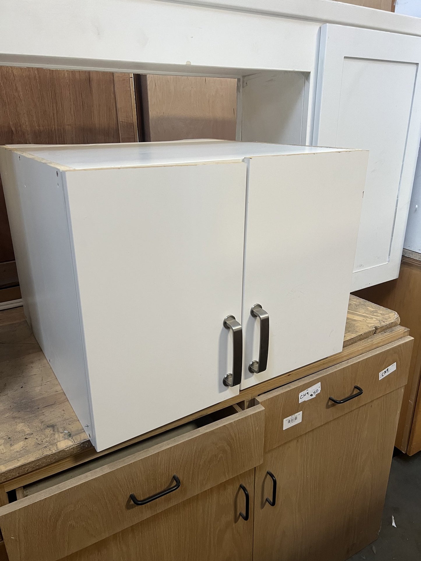 Cabinet · Kitchen Wall · White · 24×18×24.5 · TRP | The ReUse People Oakland
