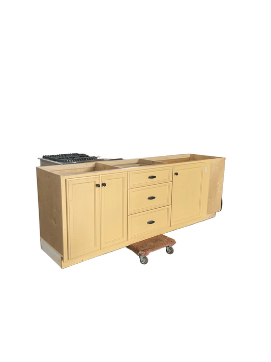 Cabinet · Kitchen Base · 2-Door · 3-Drawer · 95 · CX9
