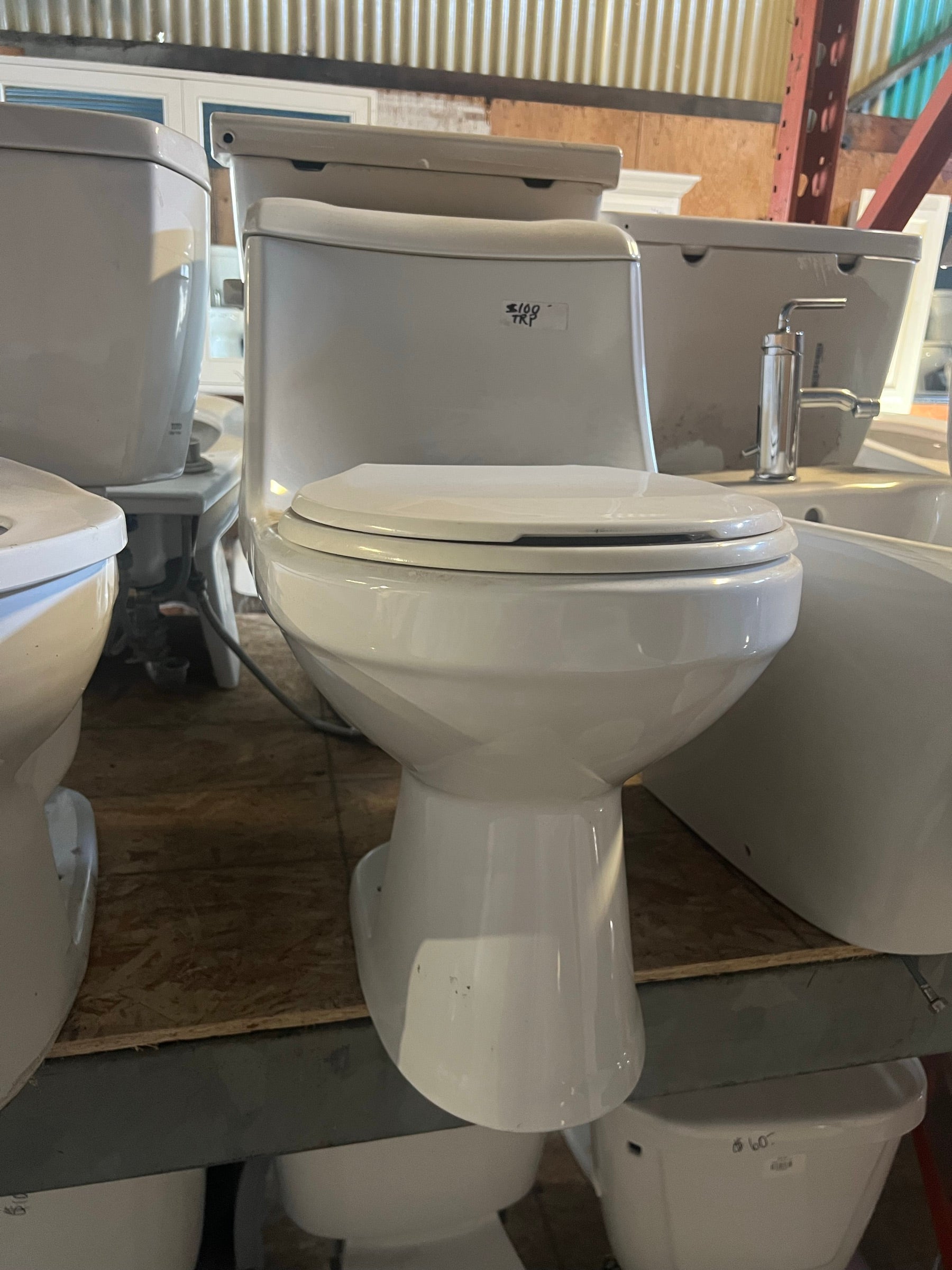 White Glacier Bay one-piece toilet, TRP | The ReUse People Oakland