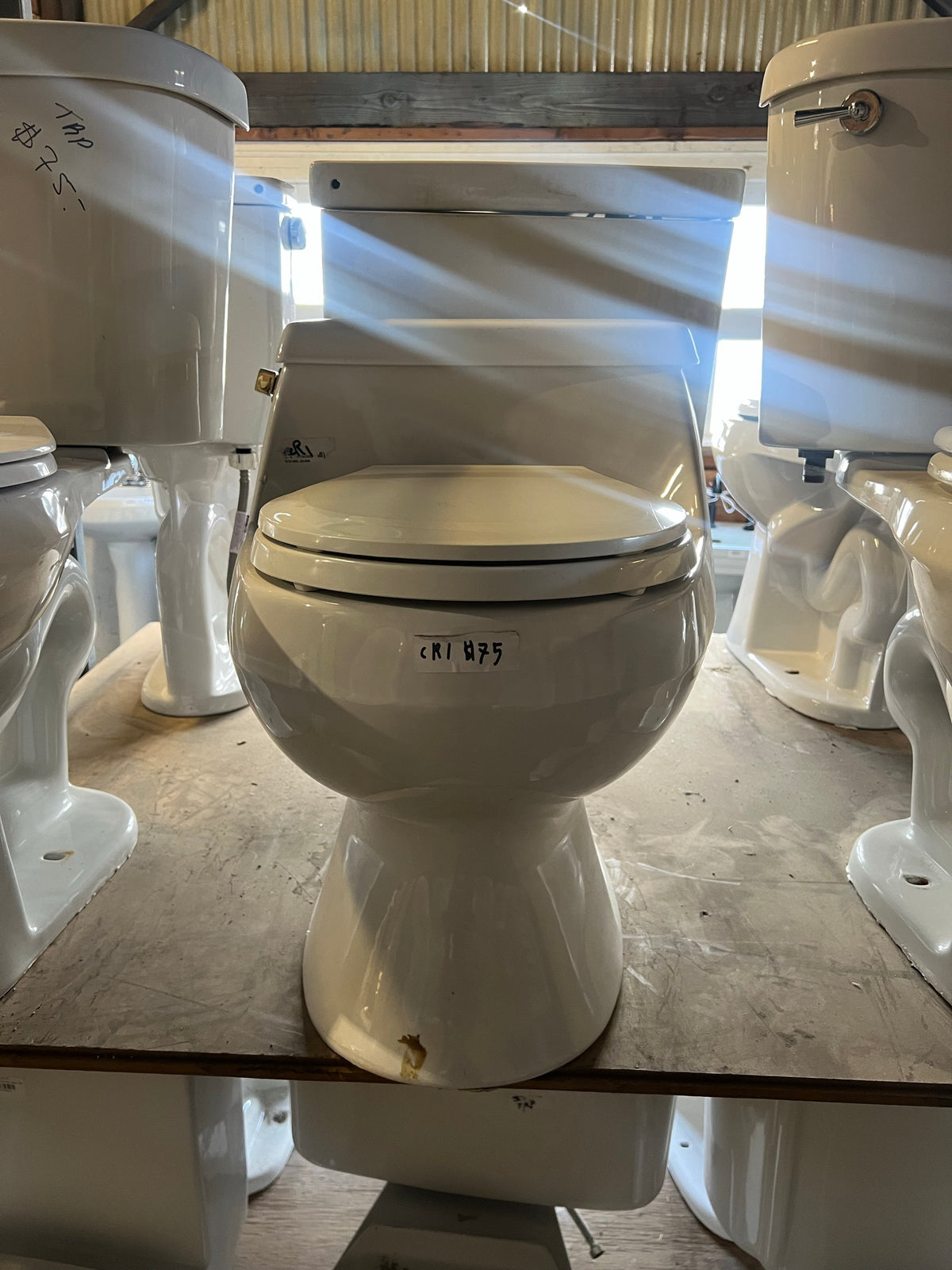 White one-piece toilet, CR1 | The ReUse People Oakland
